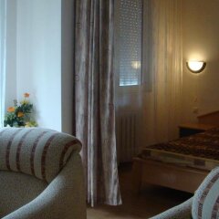 Отель Zhiva Voda Balneohotel Болгария, Сливен - отзывы, цены и фото номеров - забронировать отель Zhiva Voda Balneohotel онлайн комната для гостей фото 4