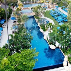 Отель Jomtien Palm Beach Hotel And Resort Таиланд, Паттайя - 10 отзывов об отеле, цены и фото номеров - забронировать отель Jomtien Palm Beach Hotel And Resort онлайн бассейн фото 3