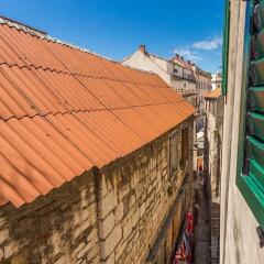 Отель Guesthouse Aleto балкон