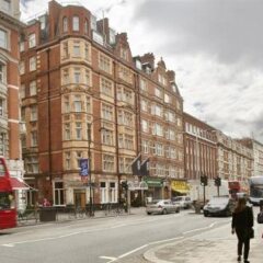 Отель Thistle Bloomsbury Park Великобритания, Лондон - 1 отзыв об отеле, цены и фото номеров - забронировать отель Thistle Bloomsbury Park онлайн городской автобус