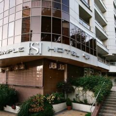 Гостиница Simple вид на фасад фото 2