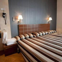 Отель Hostal Bcn 46 Испания, Барселона - 2 отзыва об отеле, цены и фото номеров - забронировать отель Hostal Bcn 46 онлайн комната для гостей фото 5