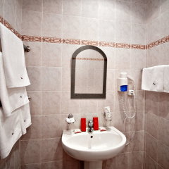 Гостиница ГТК Суздаль в Суздале - забронировать гостиницу ГТК Суздаль, цены и фото номеров ванная