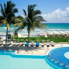 Отель Hilton Playa Del Carmen с домашними животными