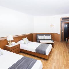 Отель Apollo Beach комната для гостей фото 5