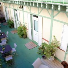 Garden Hotel фото 4