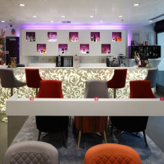 Отель Holiday Inn Paris Notre Dame интерьер отеля