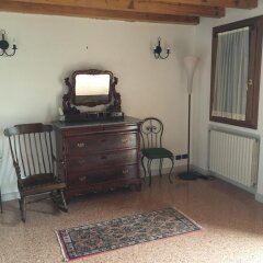 Отель Holiday House Petrarca Италия, Региональный парк Colli Euganei - отзывы, цены и фото номеров - забронировать отель Holiday House Petrarca онлайн удобства в номере