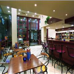 Athens Cypria Hotel гостиничный бар