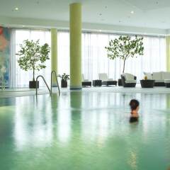 Отель Hilton Munich Airport бассейн фото 2