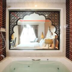 Отель Chillax Resort Бангкок спа