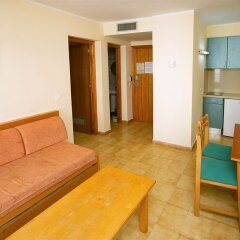 Отель Balansat Resort Apartamentos Испания, Сан-Микель-де-Баласант - отзывы, цены и фото номеров - забронировать отель Balansat Resort Apartamentos онлайн комната для гостей фото 4
