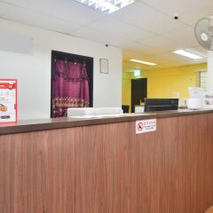 RedDoorz Hostel @ Hong Kong Street интерьер отеля