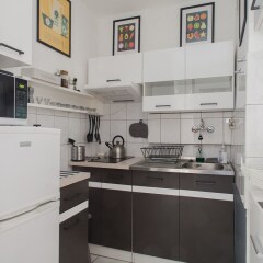 Апартаменты Przechodnia Apartment For 3 (b4) Варшава в номере