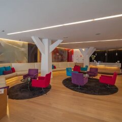 Отель Apartosuites Jardines De Sabatini Мадрид фото 7