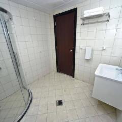Отель Alain Hotel Apartments ОАЭ, Аджман - отзывы, цены и фото номеров - забронировать отель Alain Hotel Apartments онлайн ванная фото 2