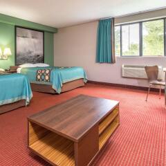 Отель Super 8 by Wyndham Niagara Falls NY США, Ниагара-Фолс - отзывы, цены и фото номеров - забронировать отель Super 8 by Wyndham Niagara Falls NY онлайн комната для гостей фото 5