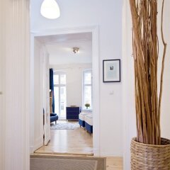 Отель Old Town Apartments Zehdenicker Strasse Германия, Берлин - отзывы, цены и фото номеров - забронировать отель Old Town Apartments Zehdenicker Strasse онлайн интерьер отеля фото 2