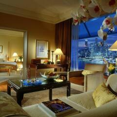 Отель The Ritz-Carlton, Millenia Singapore интерьер отеля