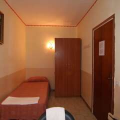 Отель Hostal Rembrandt Испания, Барселона - отзывы, цены и фото номеров - забронировать отель Hostal Rembrandt онлайн спа