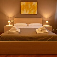 Отель Bed and Breakfast La Villa Бари сейф в номере