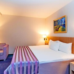 Korston Hotel and Mall Казань комната для гостей