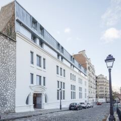Отель Odalys City Paris Montmartre парковка