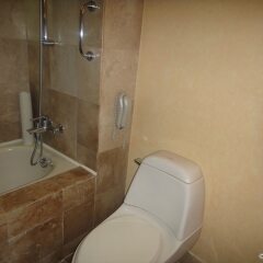 Отель Marco Polo Plaza Cebu Филиппины, Лапу-Лапу - отзывы, цены и фото номеров - забронировать отель Marco Polo Plaza Cebu онлайн ванная фото 2