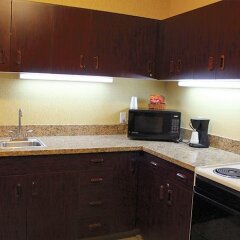 Отель La Quinta Inn & Suites Logan в номере фото 2