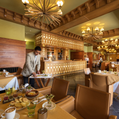 Отель Michlifen Ifrane Suites & Spa интерьер отеля