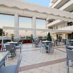 Отель Hyatt Regency Nice Palais de la Méditerranée гостиничный бар
