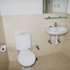 Отель Potala Guest House Непал, Катманду - отзывы, цены и фото номеров - забронировать отель Potala Guest House онлайн ванная