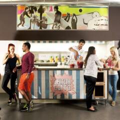 Amistat Beach Hostel Barcelona развлечения