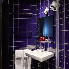 The Student Hotel Amsterdam City Амстердам ванная