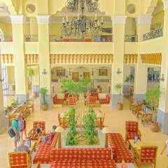 Отель Club Azur Resort Египет, Хургада - 2 отзыва об отеле, цены и фото номеров - забронировать отель Club Azur Resort онлайн интерьер отеля