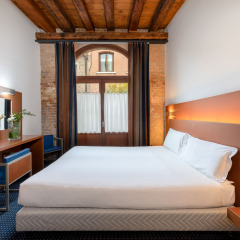 Отель Eurostars Residenza Cannaregio Hotel Италия, Венеция - отзывы, цены и фото номеров - забронировать отель Eurostars Residenza Cannaregio Hotel онлайн сейф в номере