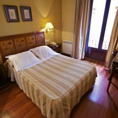 Hotel Spa Paris сейф в номере