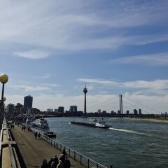 Отель Holiday Inn Düsseldorf - Hafen пляж