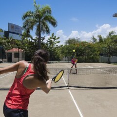 Отель Lifestyle Tropical Beach Resort & Spa All Inclusive Доминикана, Пуэрто-Плата - отзывы, цены и фото номеров - забронировать отель Lifestyle Tropical Beach Resort & Spa All Inclusive онлайн спортивное сооружение