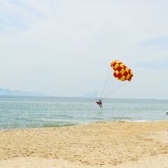 Royal Riverside Hoi An Hotel пляж