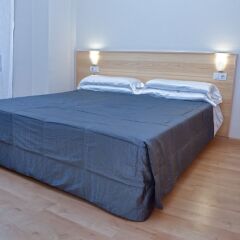 Отель Villarroel Apartments Barcelona Испания, Барселона - отзывы, цены и фото номеров - забронировать отель Villarroel Apartments Barcelona онлайн комната для гостей фото 3