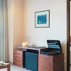 Отель Hesperia Sant Joan Suites фото 4