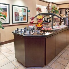 Отель Staybridge Suites Columbus-Airport питание