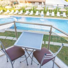 Отель Cilek Butik Otel Чешме бассейн фото 3
