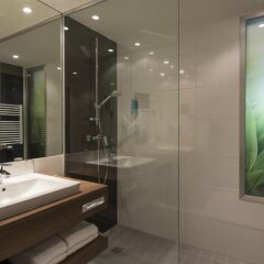 Отель Austria Trend Hotel Doppio Австрия, Вена - 4 отзыва об отеле, цены и фото номеров - забронировать отель Austria Trend Hotel Doppio онлайн ванная фото 2