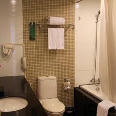 Отель FuramaXclusive Sathorn, Bangkok ванная