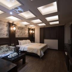 Benhur Hotel сейф в номере