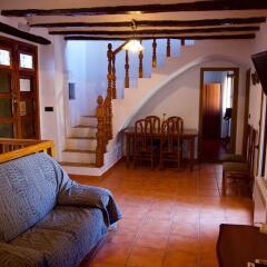 Casa Rural La Llar De Laura In Bocairente Spain From 117 Photos Reviews Zenhotels Com