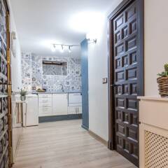 Отель Alterhome Apartamento Paseo de las tapas балкон