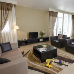 Апартаменты The Apartments Dubai World Trade Centre комната для гостей